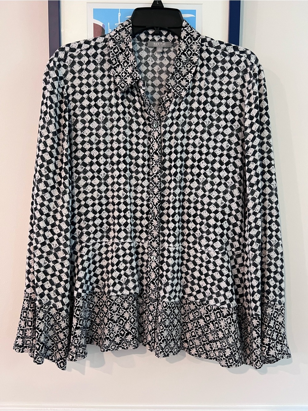 Habitat Black and White Geometric Button-Front Blouse Size L